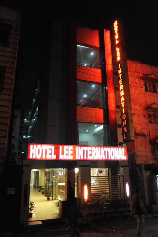 Hotel Lee International Calcutá Exterior foto